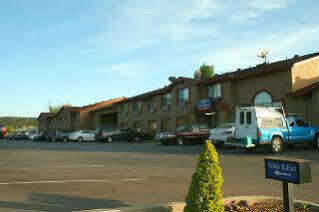 Howard Johnson By Wyndham Hotel Williams